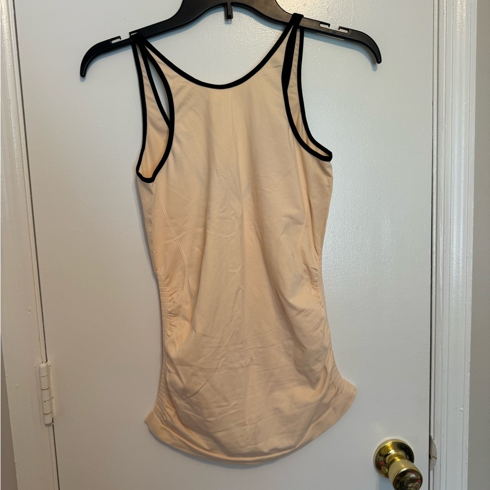 lululemon athletica Workout Tops Bundle Size 6 - Picture 6 of 16